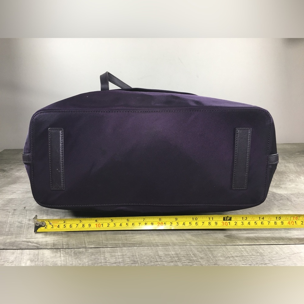 Tumi BlackBerry Purple Voyageur Everyday Travel Large Tote Bag Purse Handbag. - Picture 7 of 12